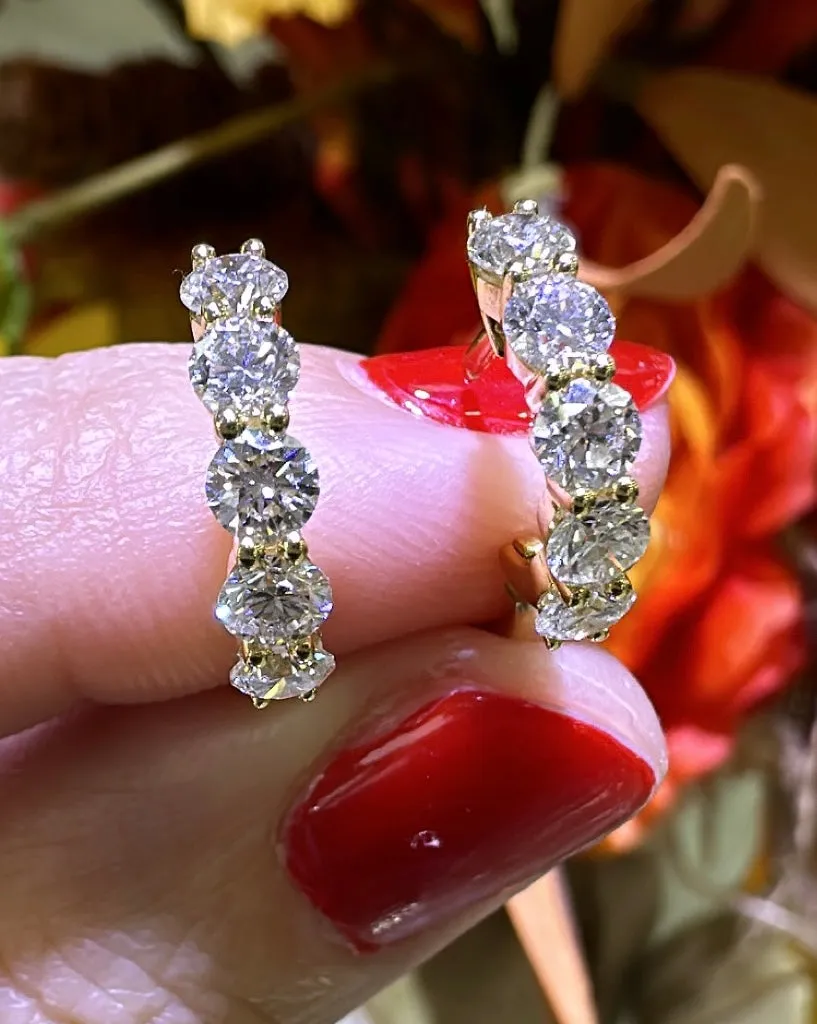 1.33ct tw Diamond Huggie Hoop Earrings