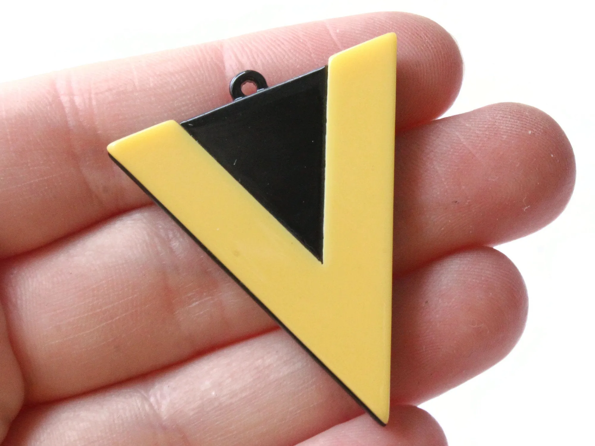 2 42mm Yellow and Black Resin Triangle Pendants