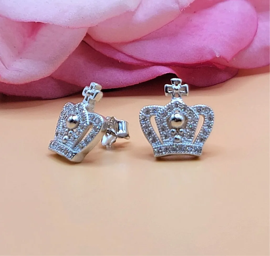 A693 Crown Diamond Stone Post Earrings