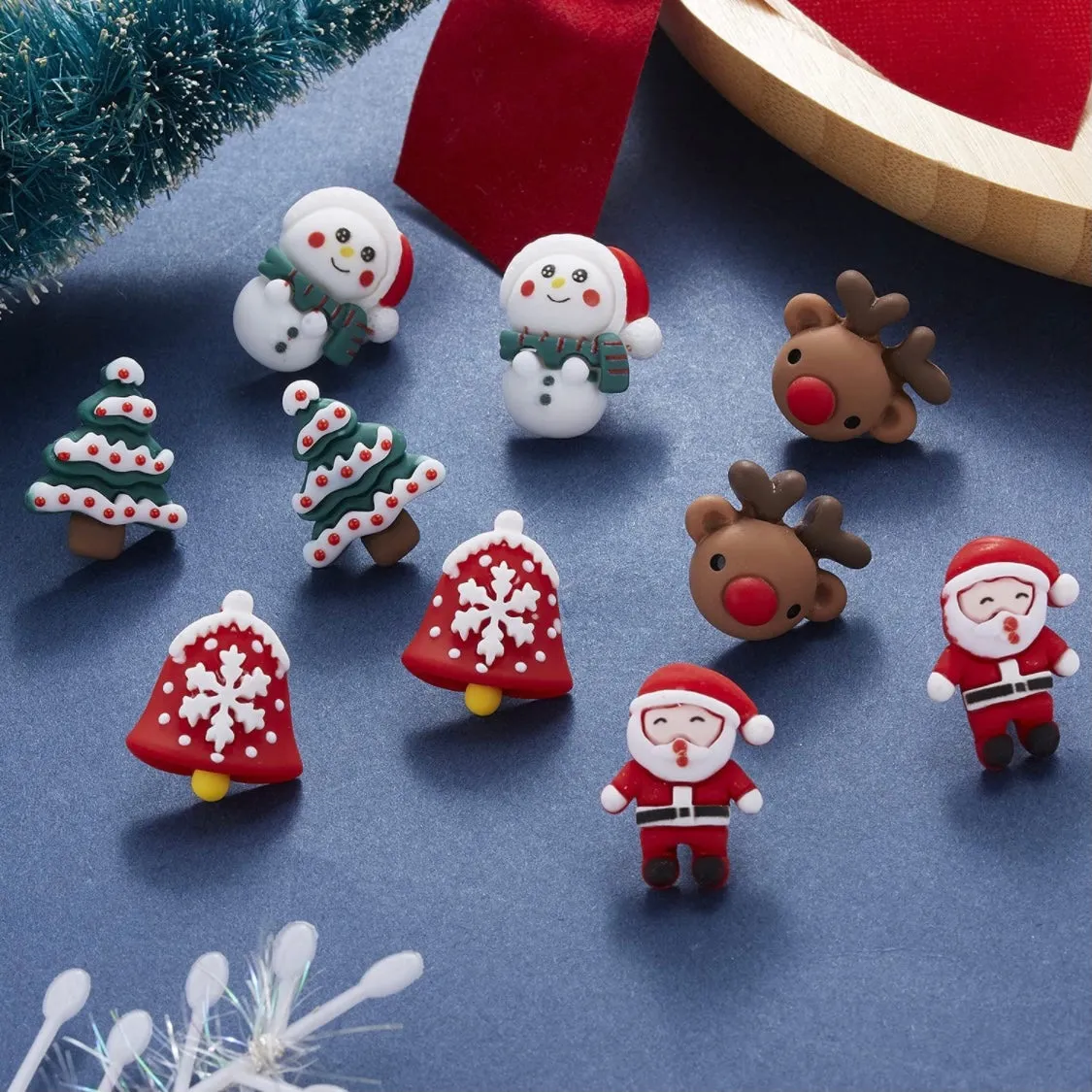 Classic Christmas Clay Stud Earrings