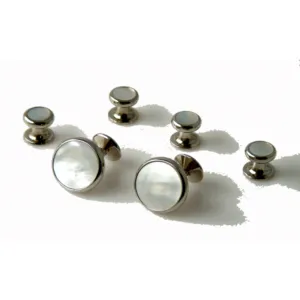 CLASSIC ROUND SILVER  STUD SET WITH MOTHER OF PEARL