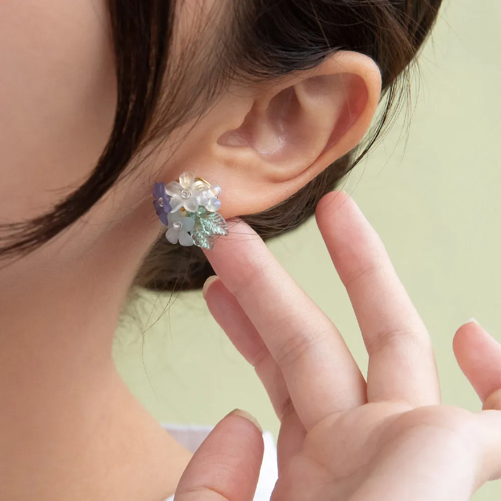 Gradient Flower Stud Earrings