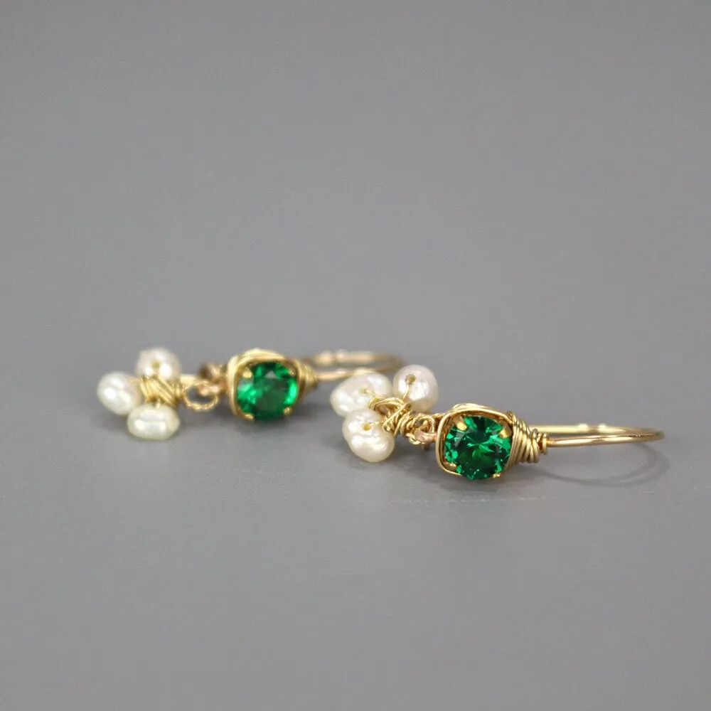 Green Zircon Pearl Small Clover Earrings