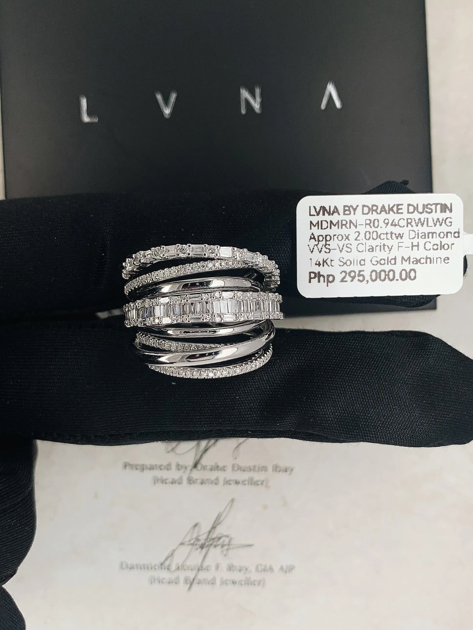 Large Baguette Crossover Diamond Ring 14kt