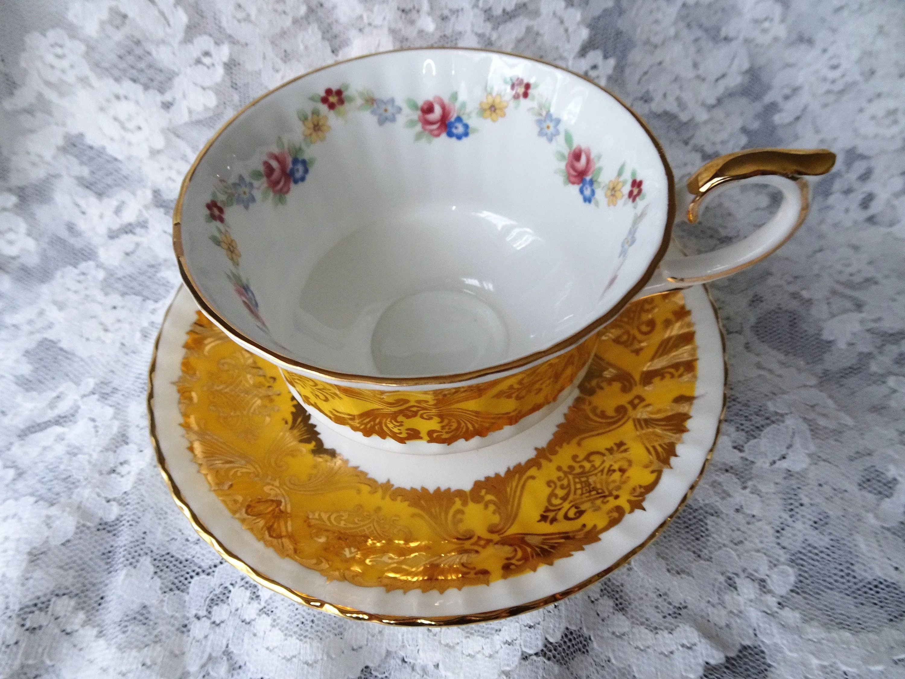 LUXURIOUS English Bone China Teacup and Saucer, PARAGON of England, Pembroke Pattern, Cup and Saucer Set, Collectible Vintage Teacups