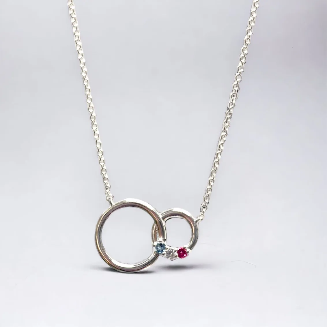 Mother's Family Birthstone Interlocking Double Circle Necklace