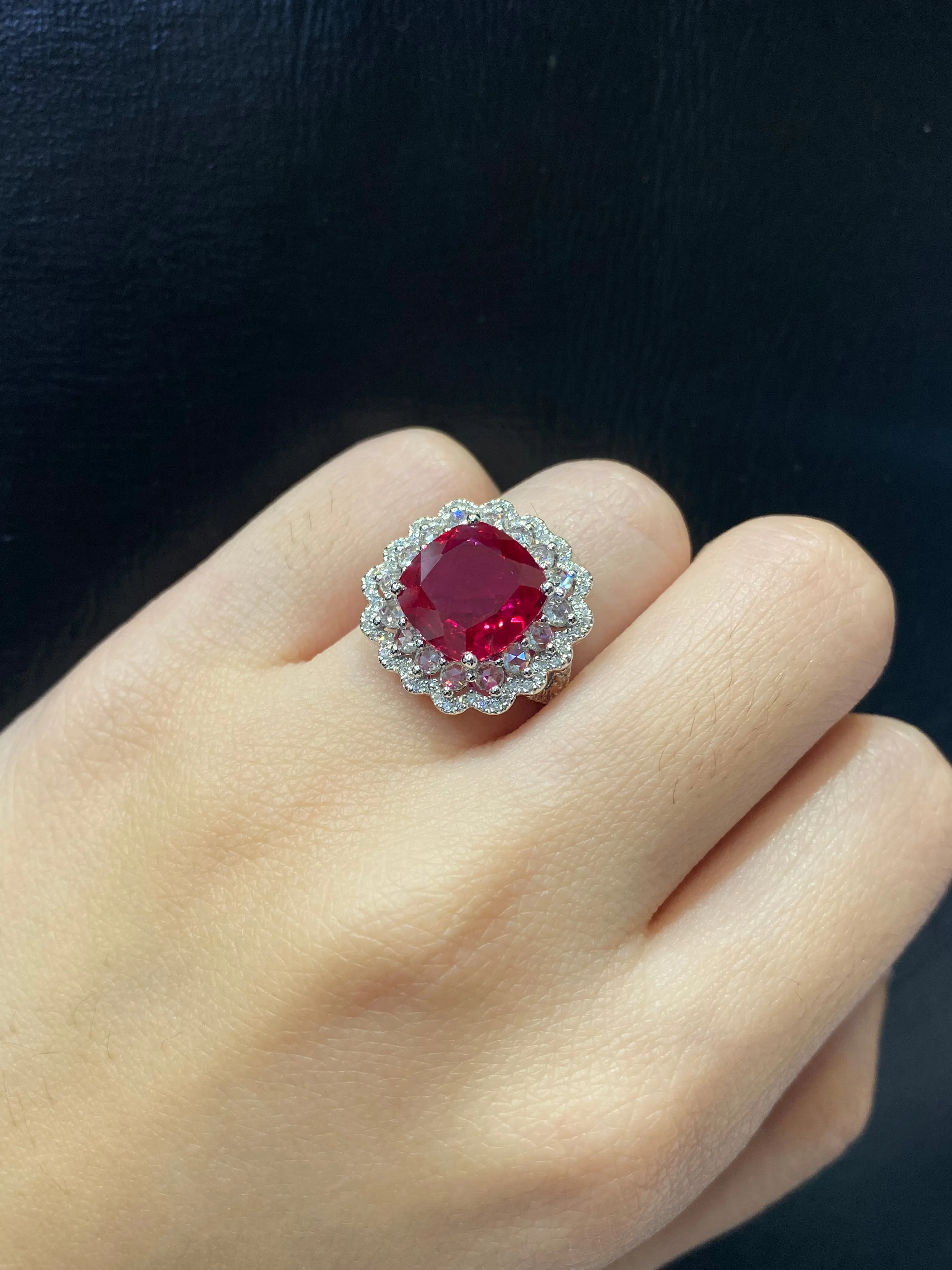 PREORDER | Diamantes Floral Red Ruby Halo Cushion Gemstones Diamond Ring 14kt