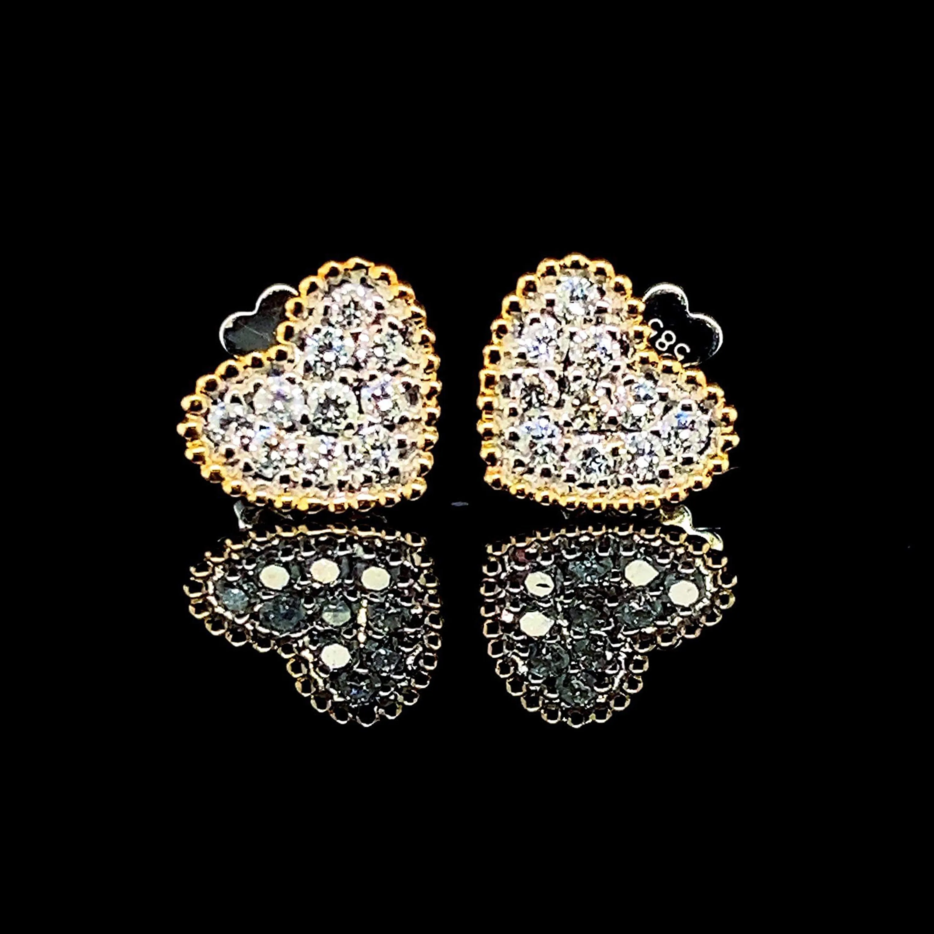 PREORDER | Golden Classic Heart Stud Diamond Earrings 14kt