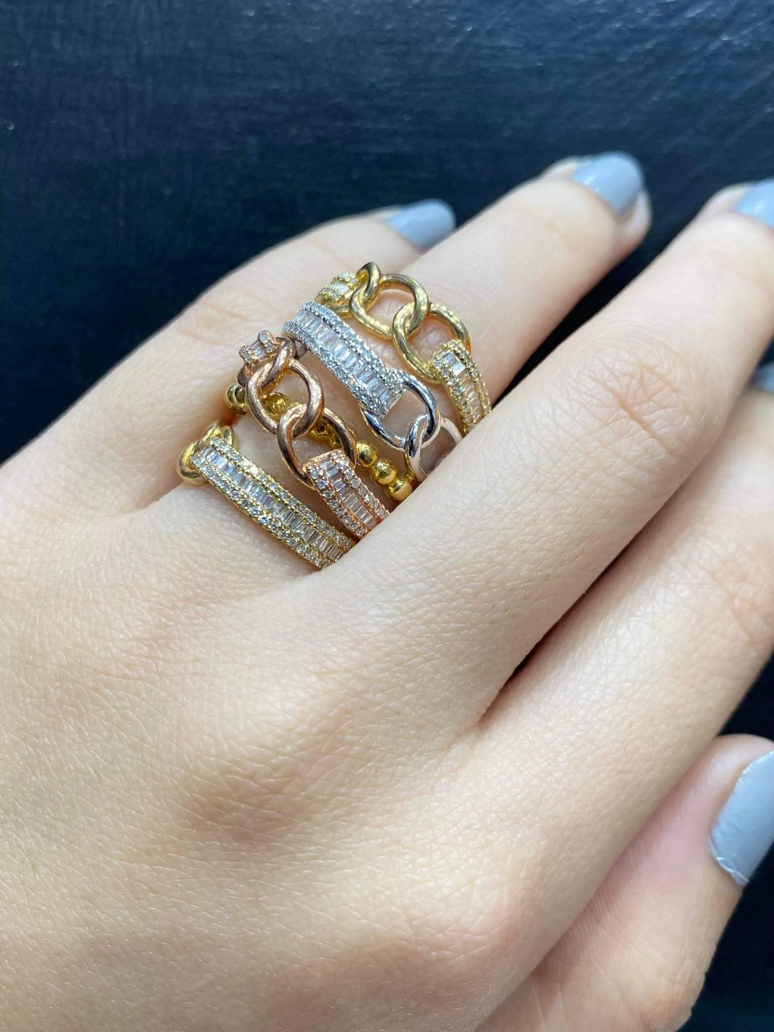 PREORDER | Multi-Tone Chain Baguette Statement Diamond Ring 14kt