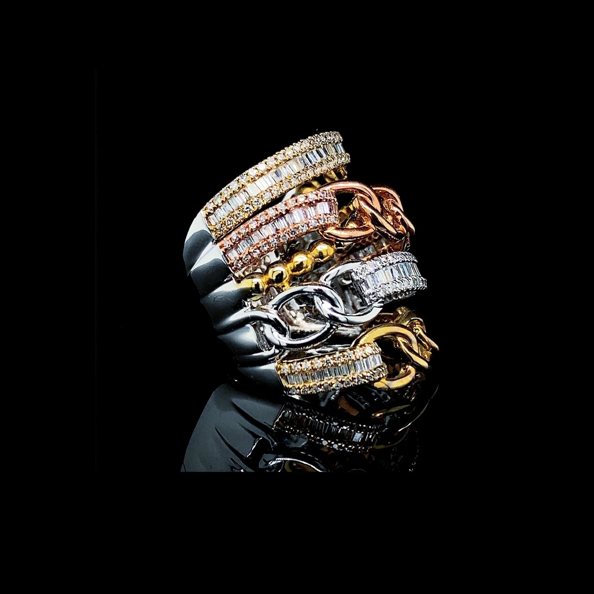 PREORDER | Multi-Tone Chain Baguette Statement Diamond Ring 14kt