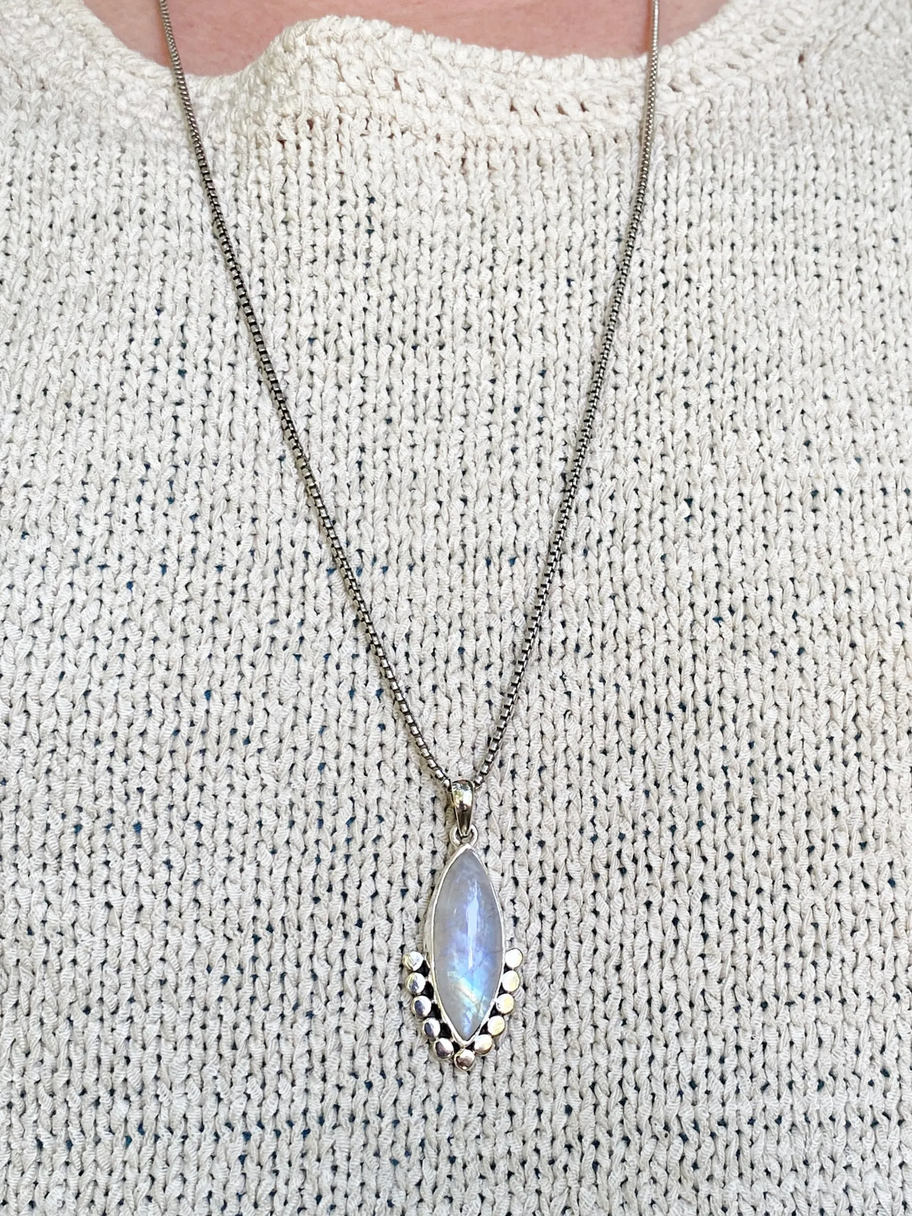 Rainbow Moonstone Pendant