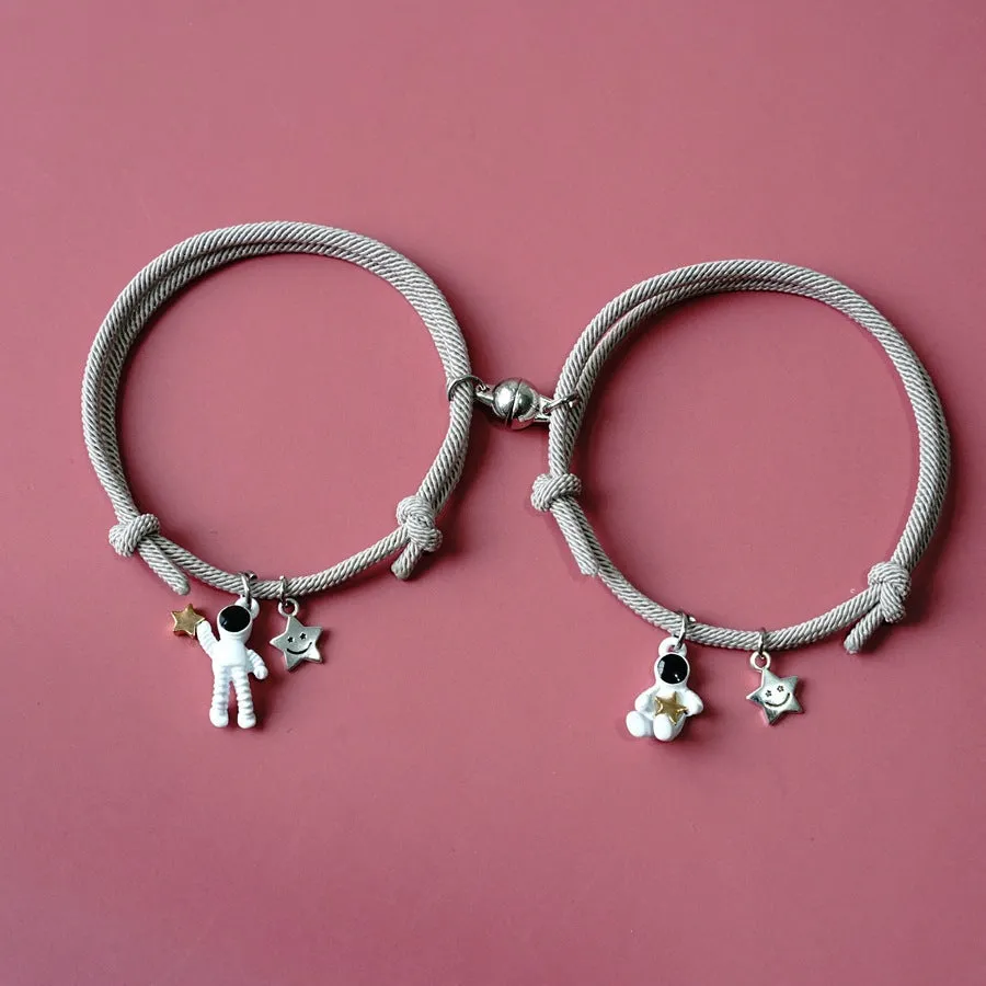 Simple Dream Star Picking Astronaut Bracelet