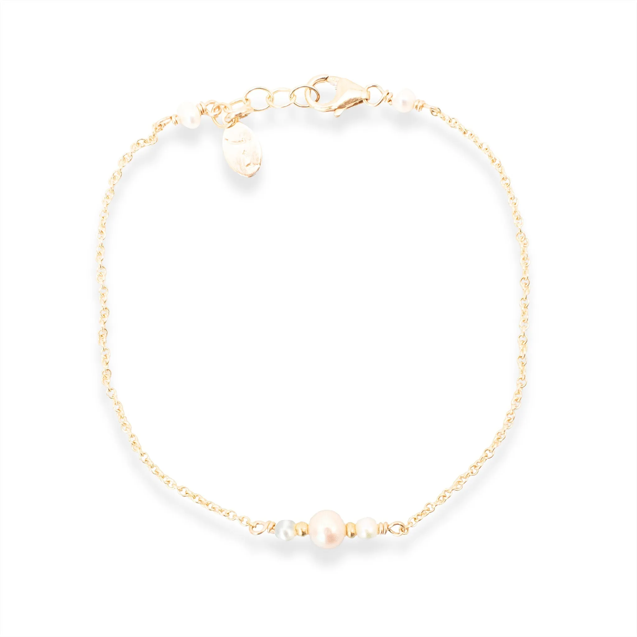 Simple Pearl Bracelet