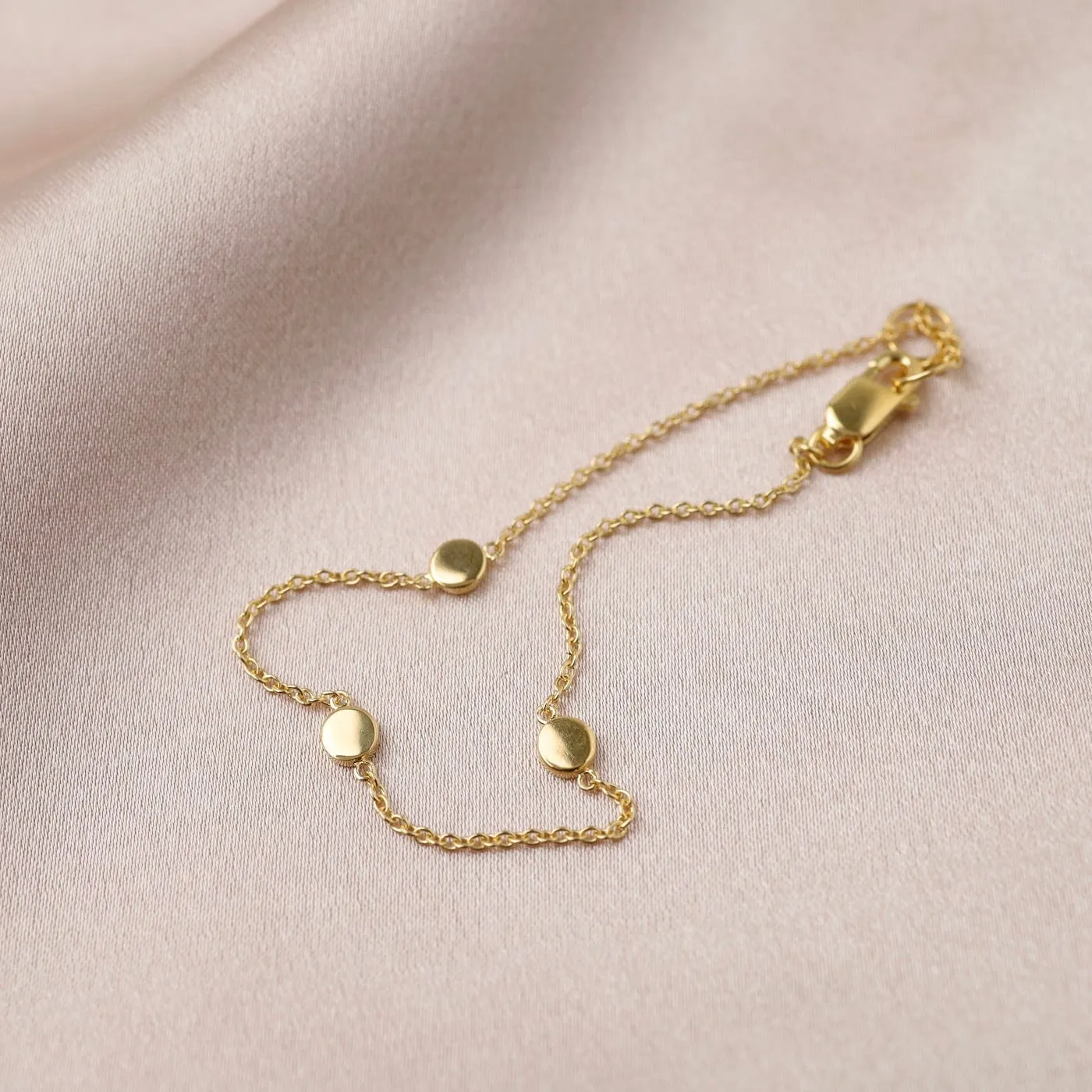 Three Dots Bracelet in Gold Vermeil