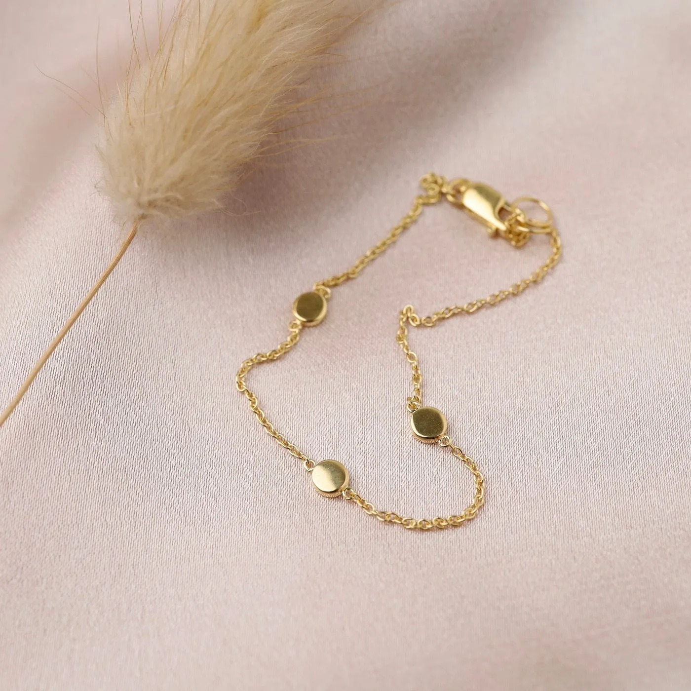 Three Dots Bracelet in Gold Vermeil