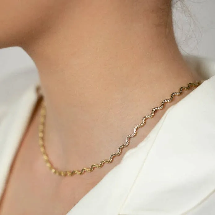 Wavy Rope Chain Necklace